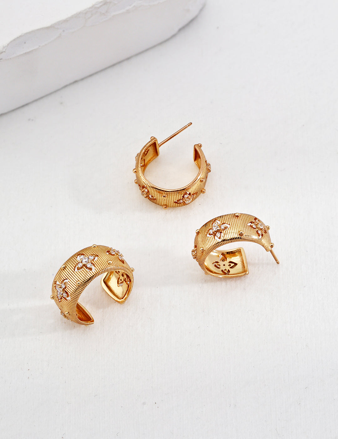 Ornament earrings